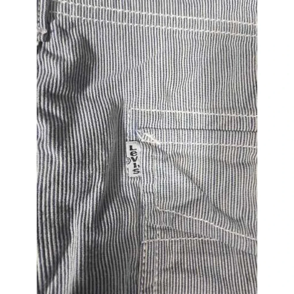 Levis Mens Pinstripe Cargo Shorts Blue White Hickory Stripe Size 40‎ 6-Pocket